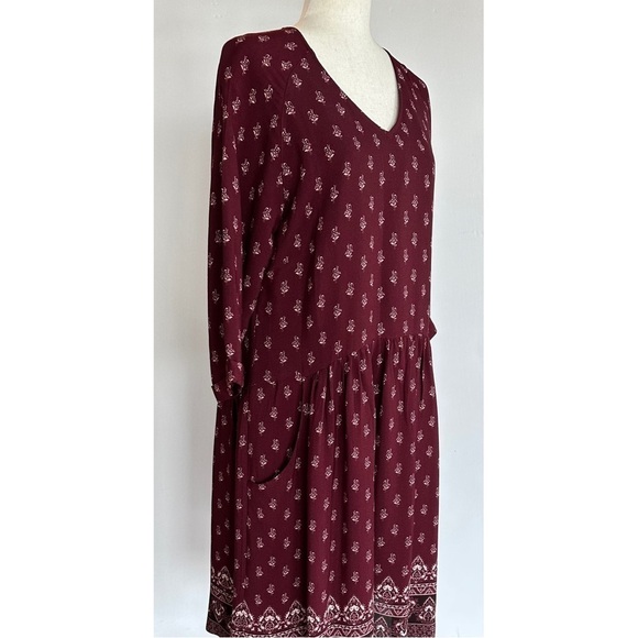 Garnet Hill Maroon Midi Dress with Cream Accents - Picture 3 of 15